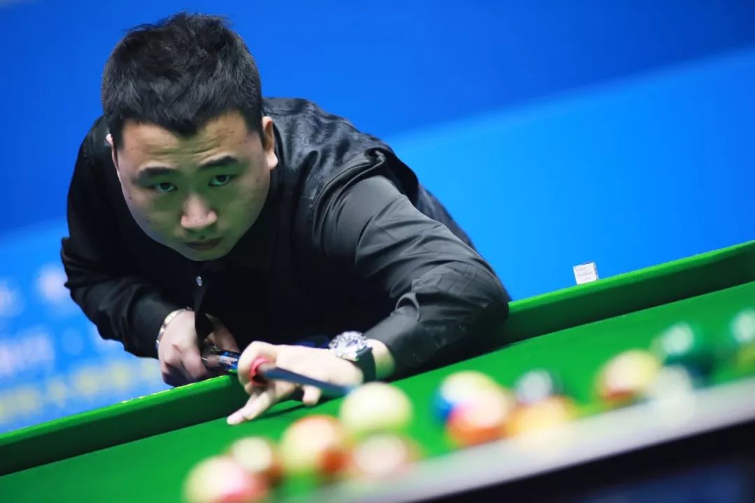 的强大个人 的强大个人