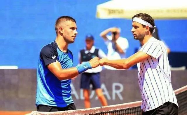 体表现依然 体表现依然