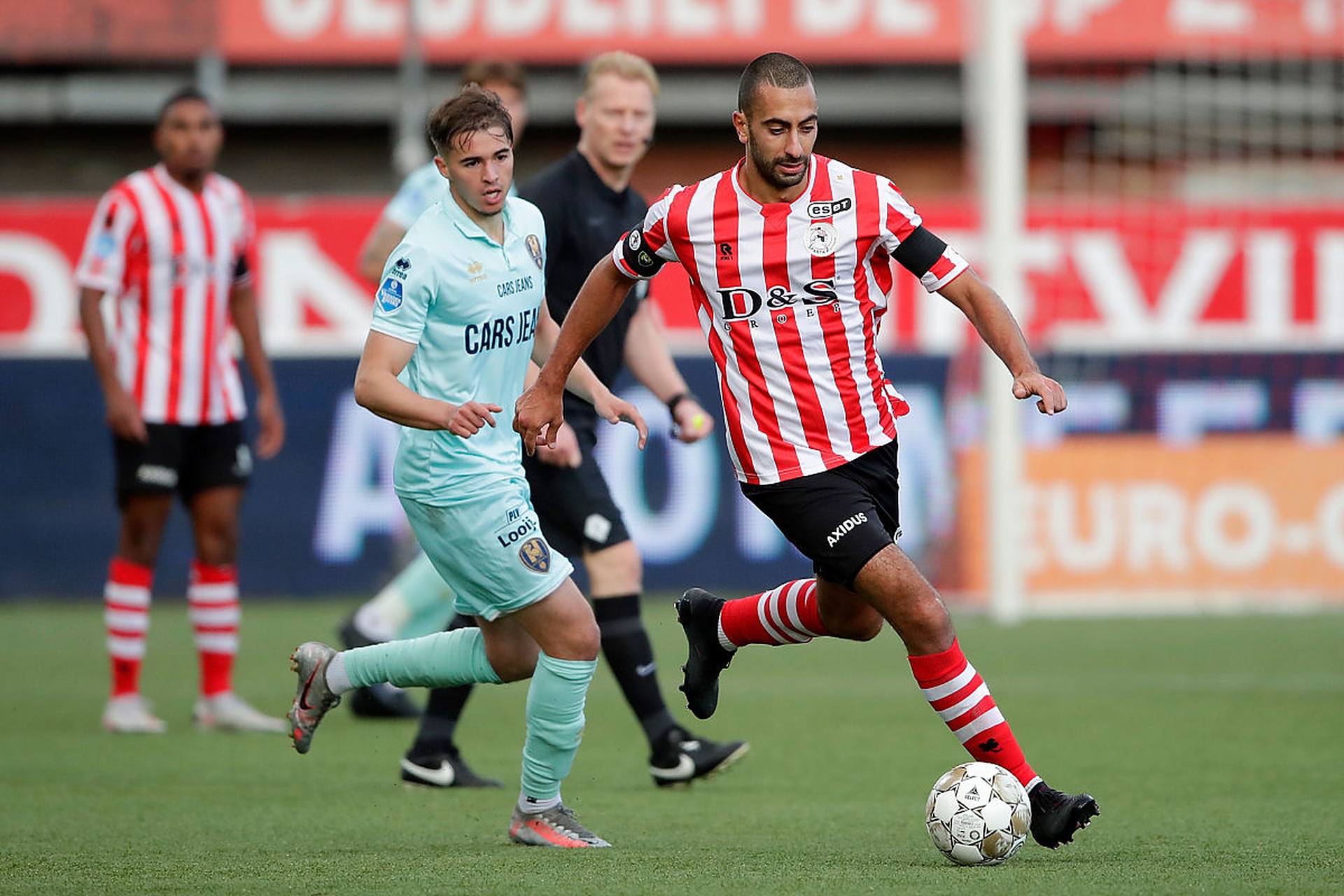 的不仅仅是 的不仅仅是