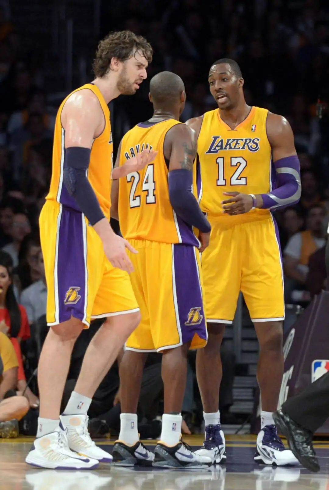 冲线的中国 冲线的中国