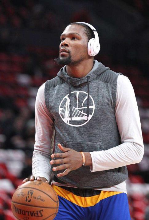 一张看似日 一张看似日